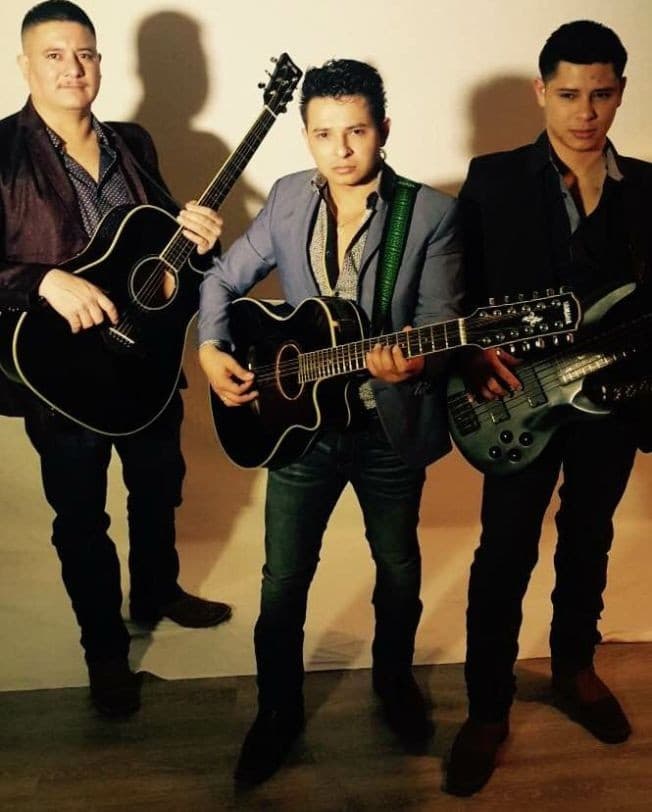 Event - Canelo vs Chavez PPV en R6 sports bar - Houston, Texas - May 6, 2017 | concert tickets