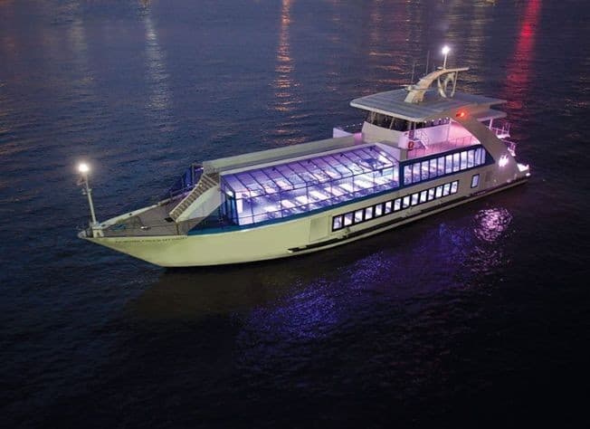 Event - Labor Day Weekend party at the Hornblower Hybrid Yacht 2018 - New York, New York - September 1, 2018 | concert tickets