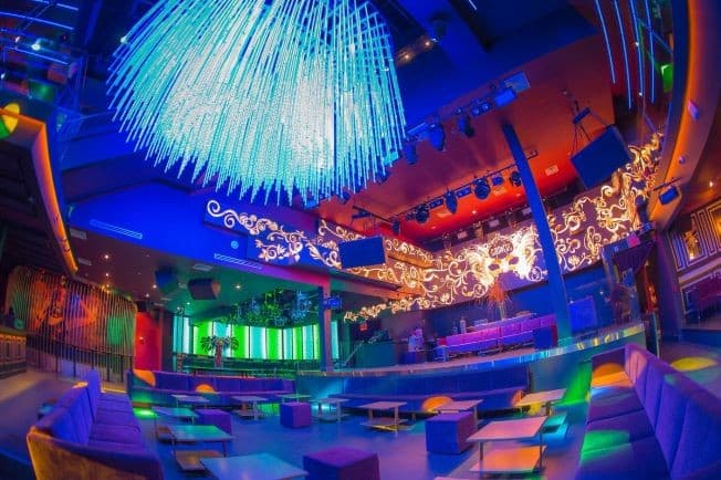 Event - Hot 97 Off White Day Party All White Edition at Club Amadeus 2019 - Queens, New York - April 13, 2019 | concert tickets