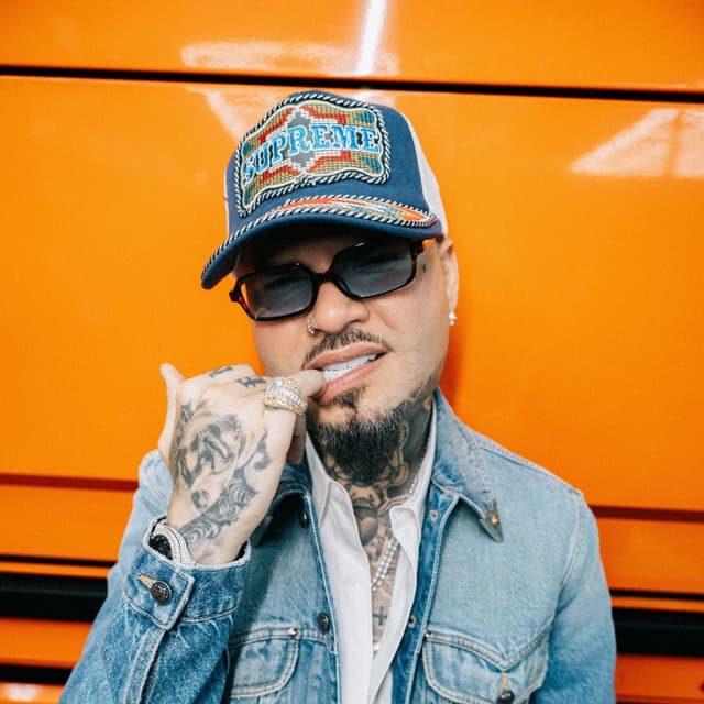 Artist "Farruko" a3f68b3c-44ed-441b-8a89-936ca7c61390 on Tickeri