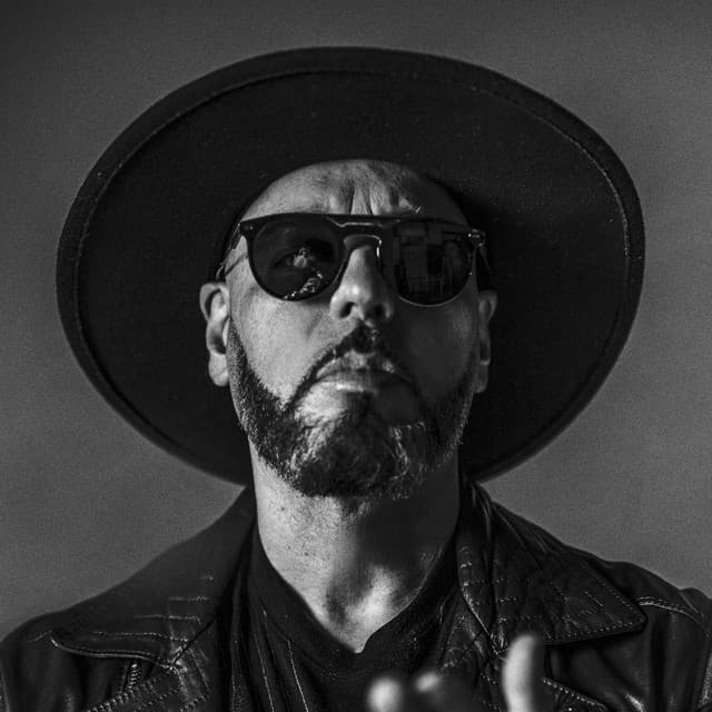 Artist "Roger Sanchez" 79166cdc-06c2-41fc-9784-cb46109e6b03 on Tickeri