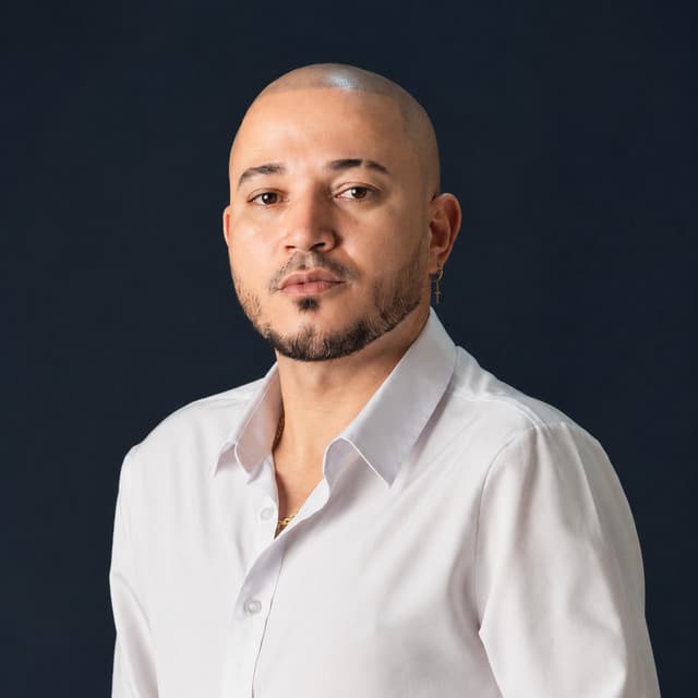 Artist "Nacho Estrella" 17cb8abd-aedc-460b-9ec8-e946a292927a on Tickeri