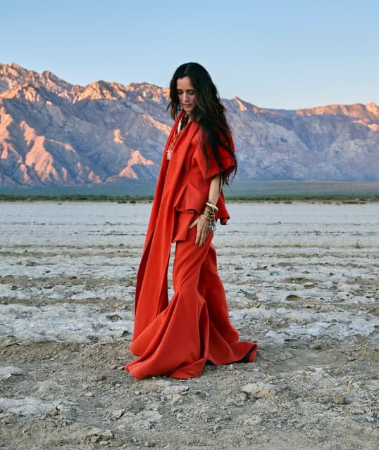 Artist "Julieta Venegas" 955d0608-784c-45bf-afef-24f420b48ce4 on Tickeri