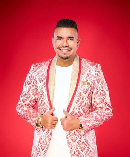 Artist "Amin Martinez" 9114a100-e162-4699-9e22-65b9d8f298bd on Tickeri