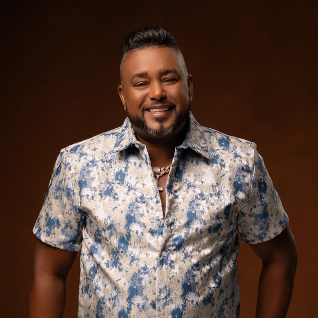 Artist "Luis Miguel Del Amargue" 2b4b65a6-1db1-49ff-912a-33cc884bb136 on Tickeri