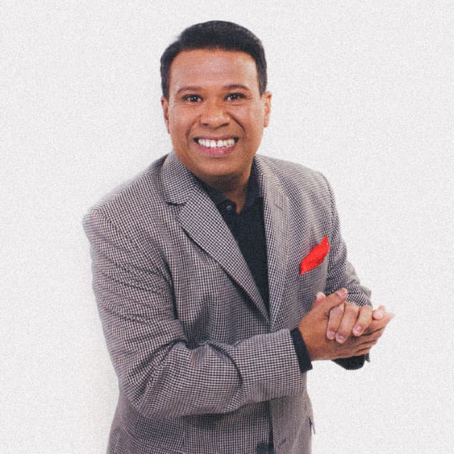 Artist "Wilmer Lozano" a3e74efe-44c2-45e2-b290-417eeb6021e2 on Tickeri