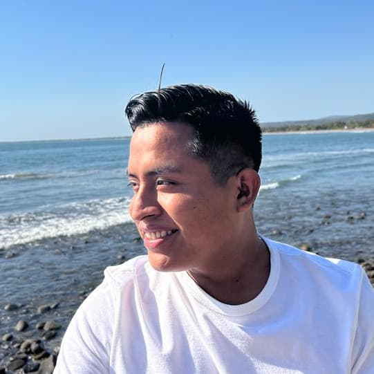 Artist "Justin Sierreño MX" 6bd32e41-a8be-4219-aac5-7af7d5d13ad1 on Tickeri