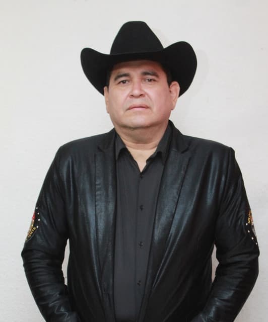 Artist "Los Dinamicos Del Norte" 22ac5e05-d737-4a5b-b1fc-7bb96ad968dd on Tickeri