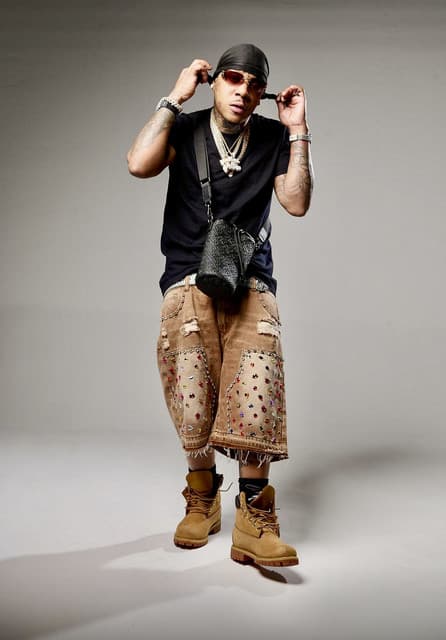 Artist "Yomel El Meloso" 3d458dab-2ed8-49a7-8b60-f6021fc74c21 on Tickeri