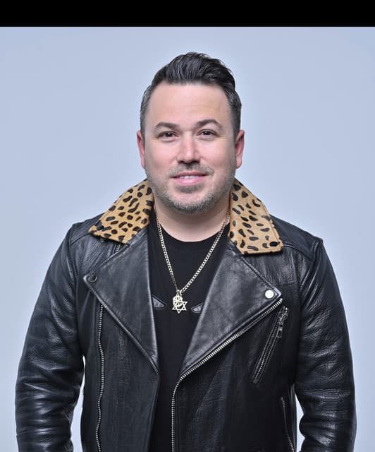 Artist "Nando de la Gente" 3707b167-277a-406d-b163-f981164f97a7 on Tickeri