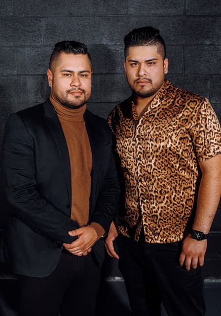 Artist "Rumba y Sabor de los Hermanos Galvan" 6ce29454-65a2-457d-988a-77a4f103eb42 on Tickeri