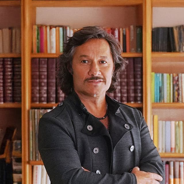 Artist "Diego Torres" 4e396ea0-4346-48ec-bfcc-d4b62ea5f139 on Tickeri