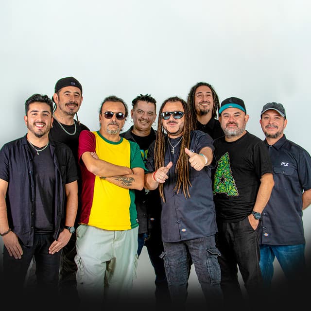 Artist "Gondwana" 6c7512d7-420b-42f1-b98d-8e4e561fb905 on Tickeri