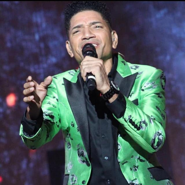 Artist "El Varon de la bachata" 83c8d47c-7fcf-497c-aea5-80f263a4a172 on Tickeri